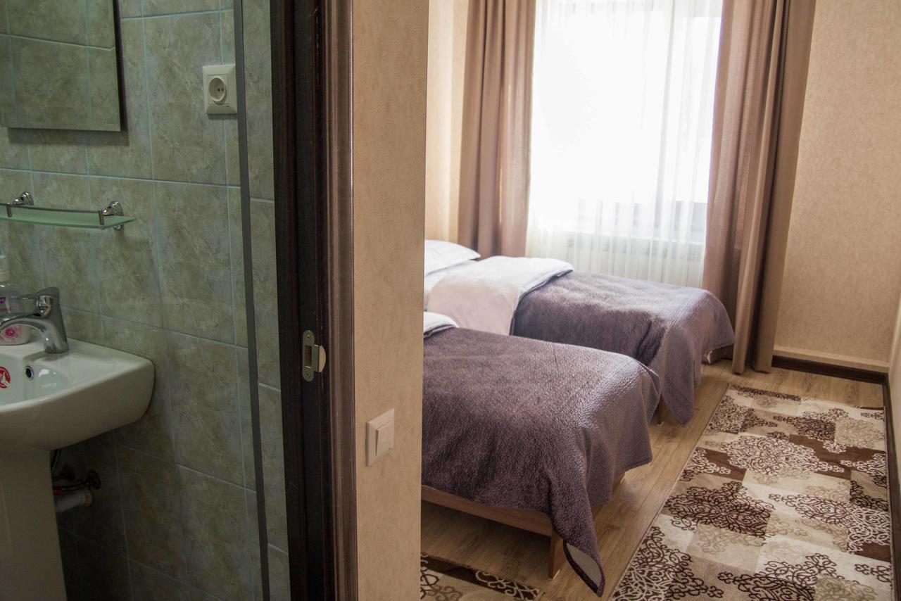 Mount Yard Karakol Hotel Luaran gambar